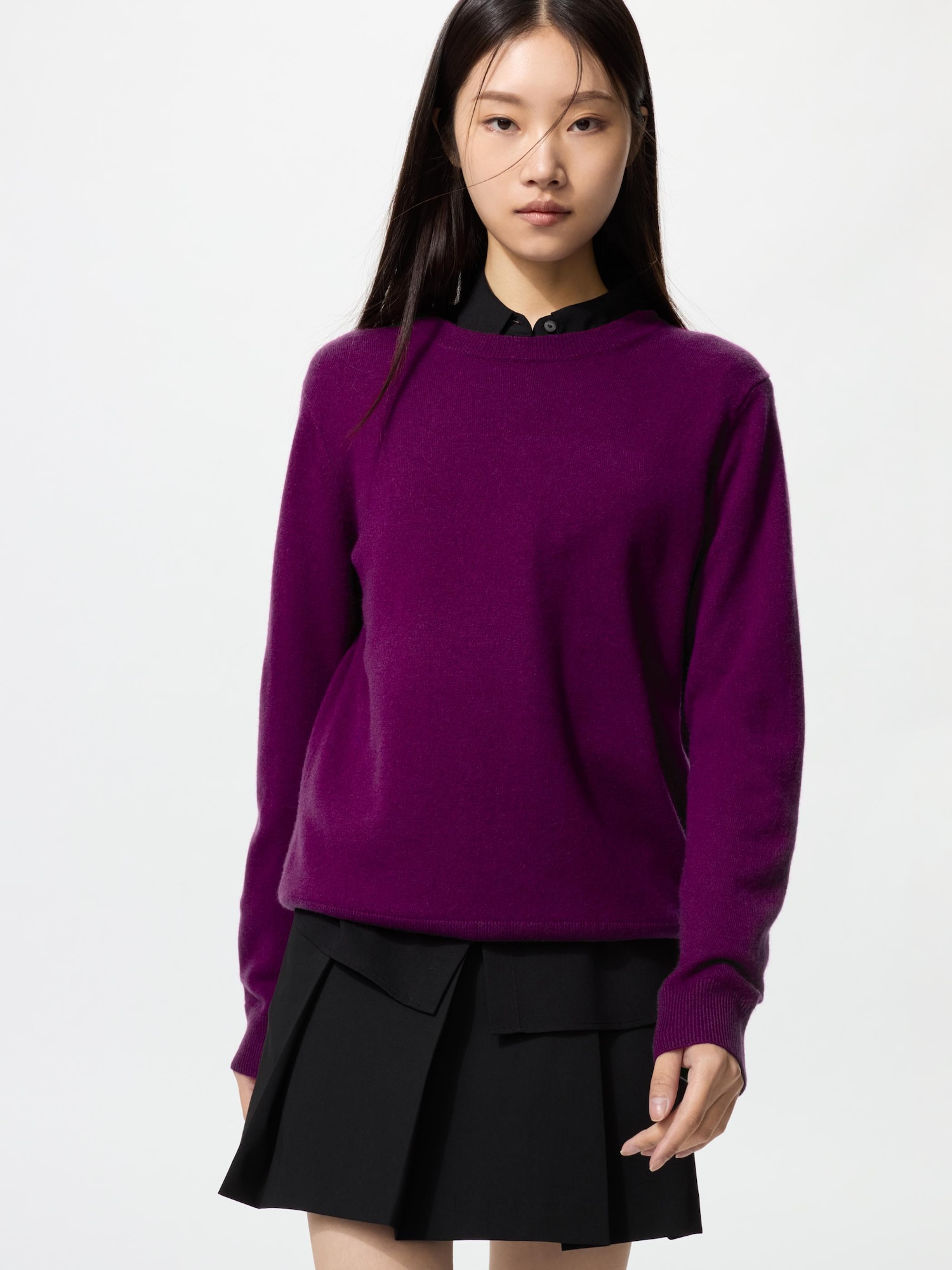 新品　UNIQLOユニクロ　カシミヤクルーネックセーター　パープル　XL ユニクロUNIQLO カシミヤクルーネックセーターパープルXL