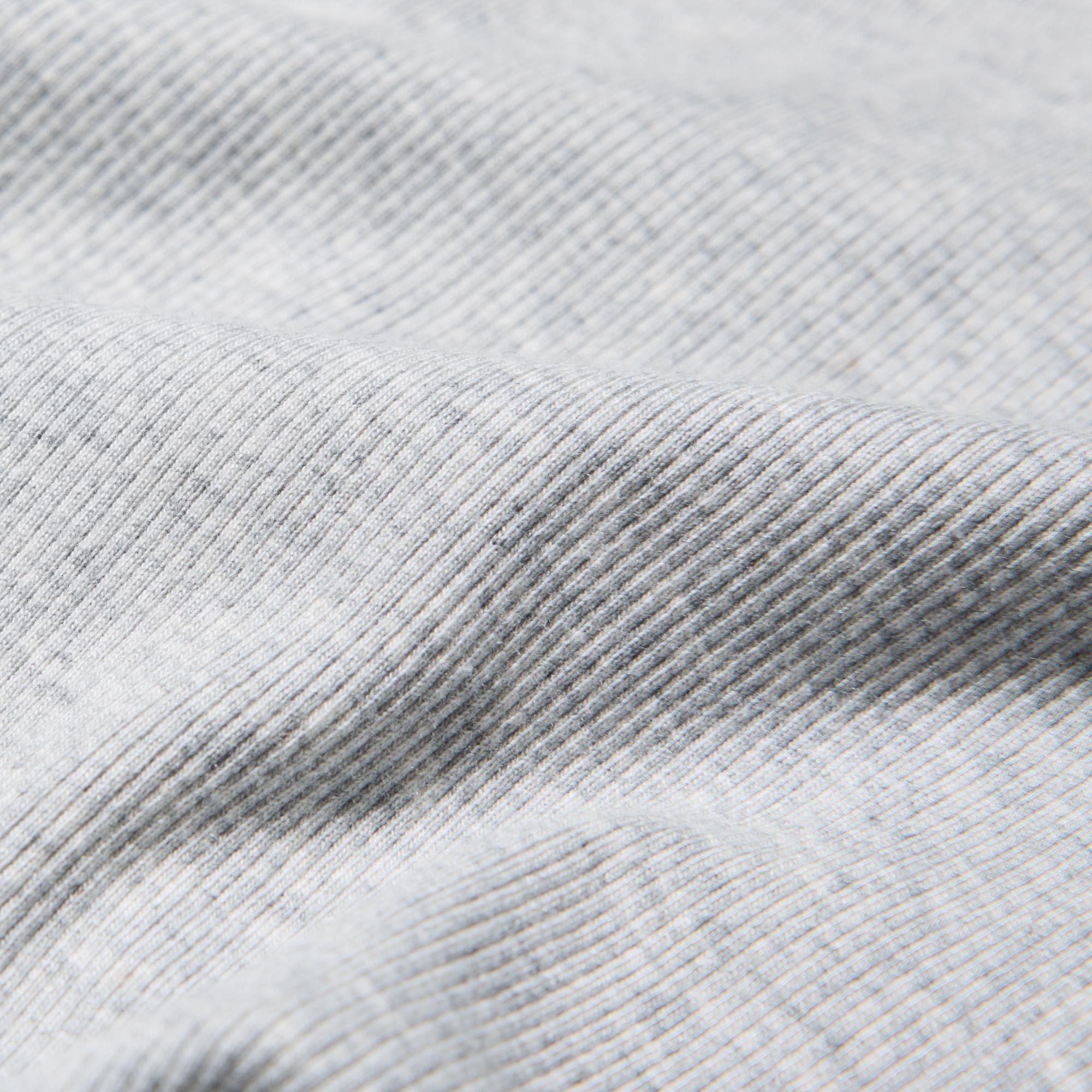 https://image.uniqlo.com/UQ/ST3/jp/imagesgoods/465751/feature/jpgoods_465751_feature1.jpg