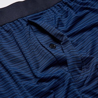 https://image.uniqlo.com/UQ/ST3/jp/imagesgoods/466509/feature/jpgoods_466509_feature3.jpg