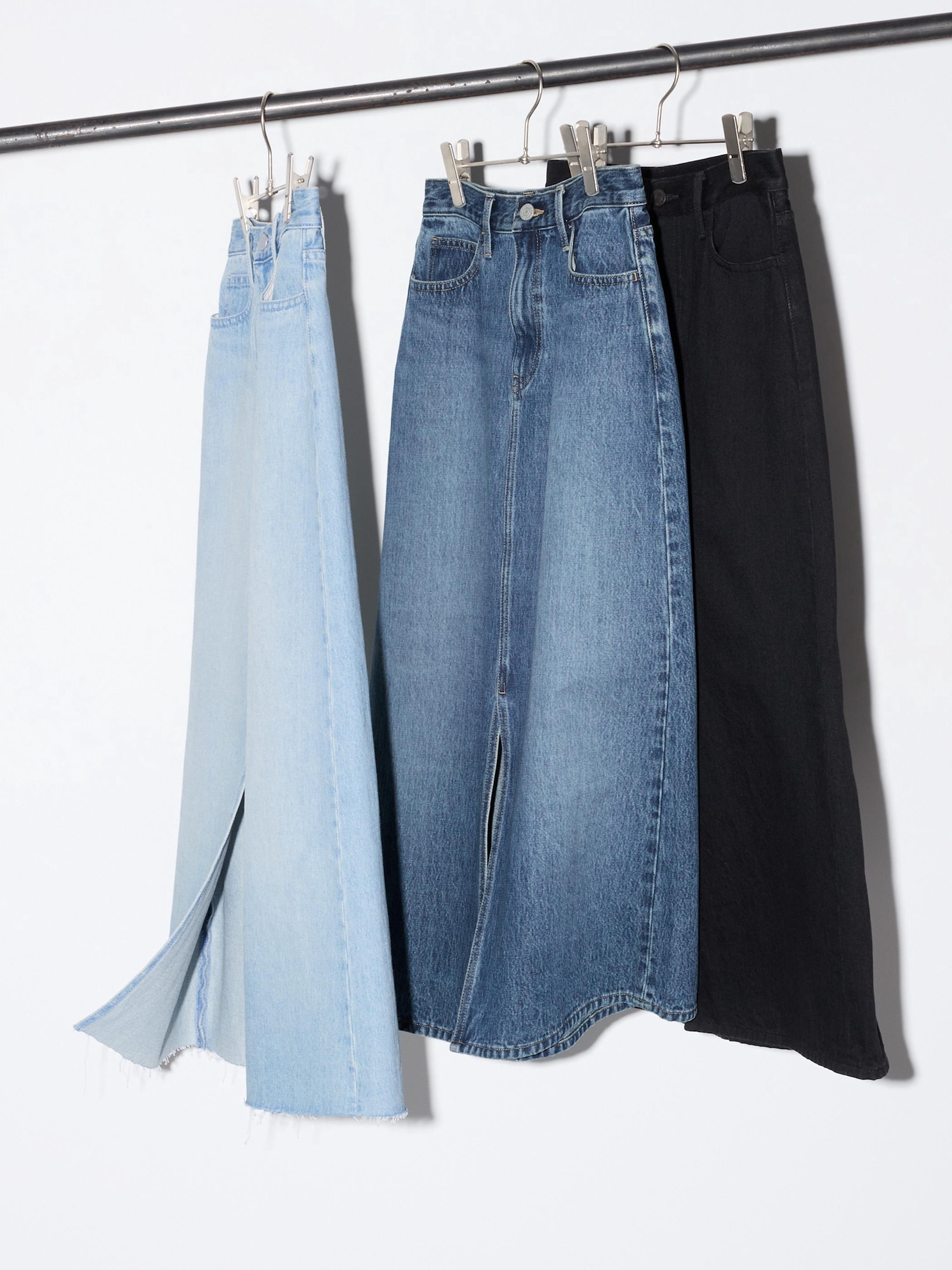 28*デニムロングスカート♡ ロングZIPデニムマキシスカート[品番：ZX000003769]｜and it （アンド