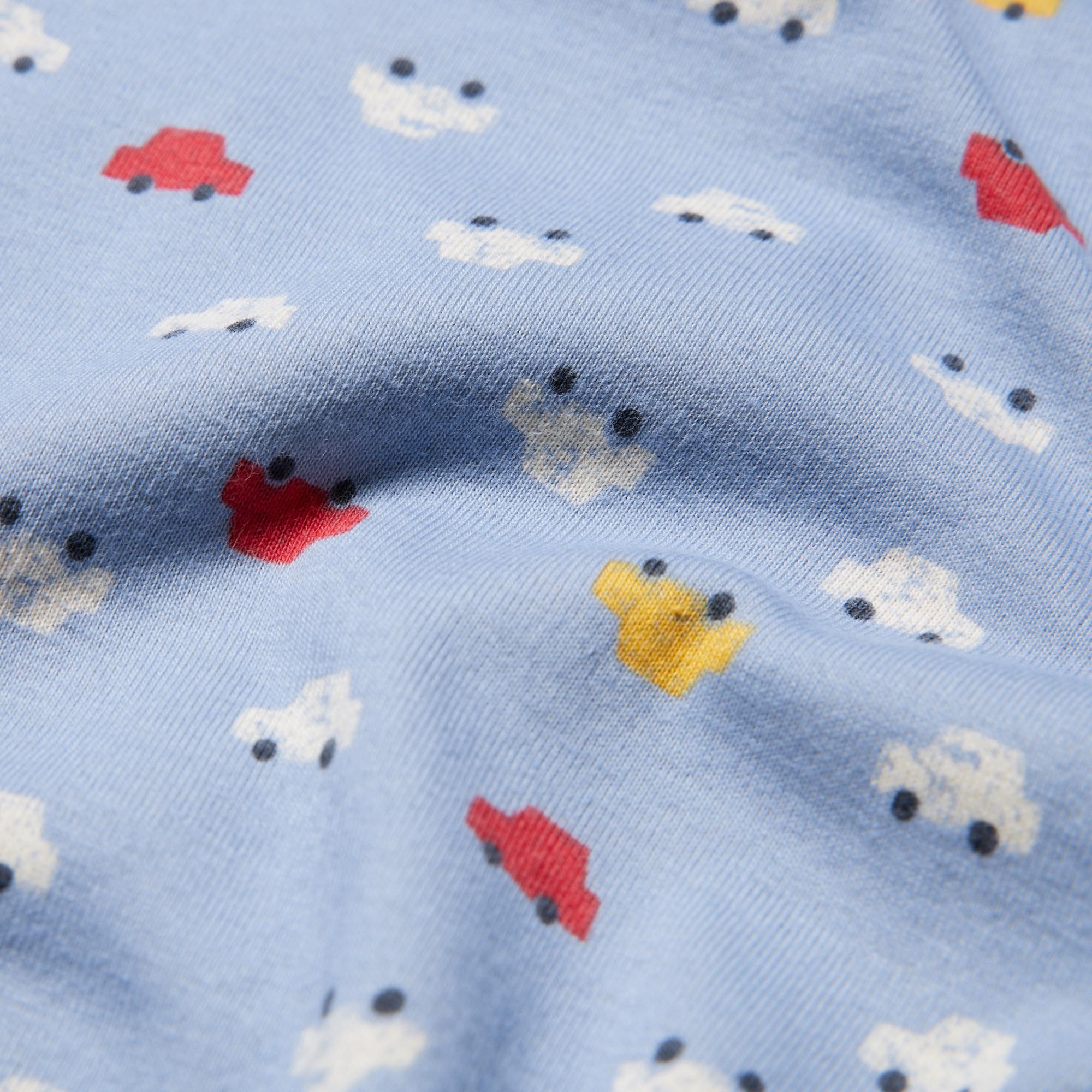 https://image.uniqlo.com/UQ/ST3/jp/imagesgoods/469598/feature/jpgoods_469598_feature1.jpg