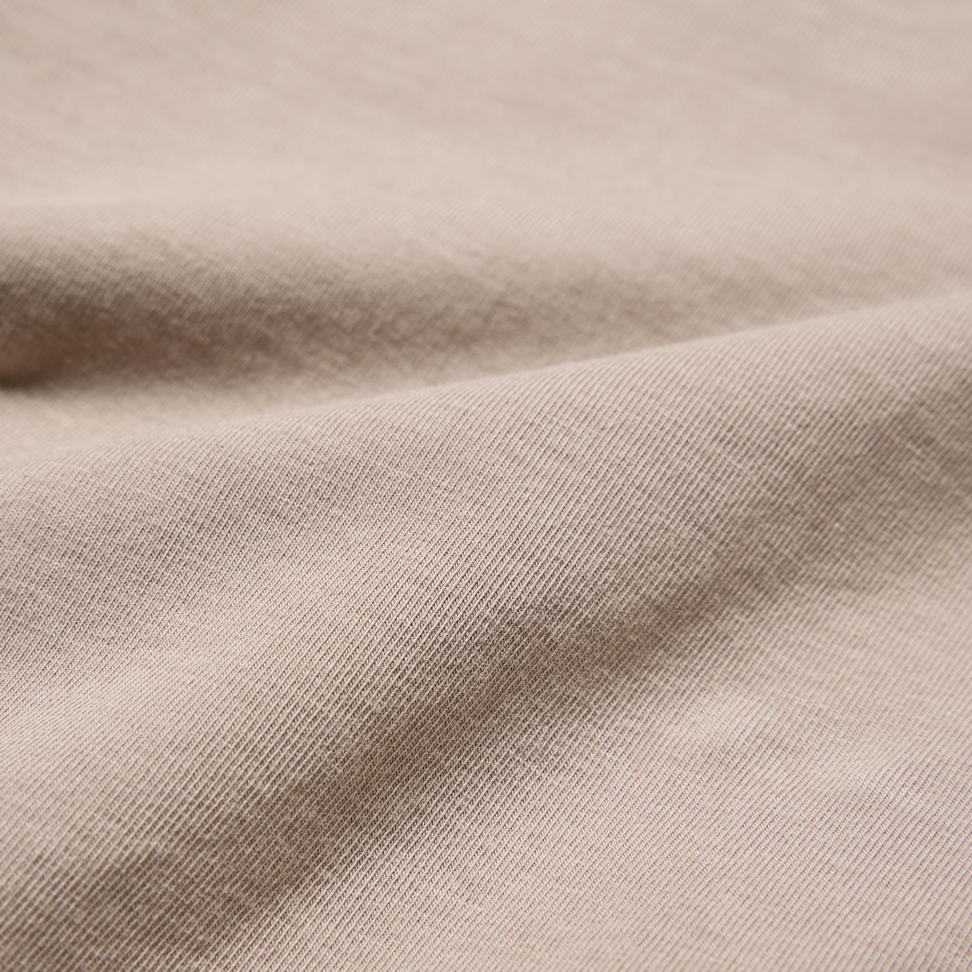 https://image.uniqlo.com/UQ/ST3/jp/imagesgoods/469671/feature/jpgoods_469671_feature2.jpg