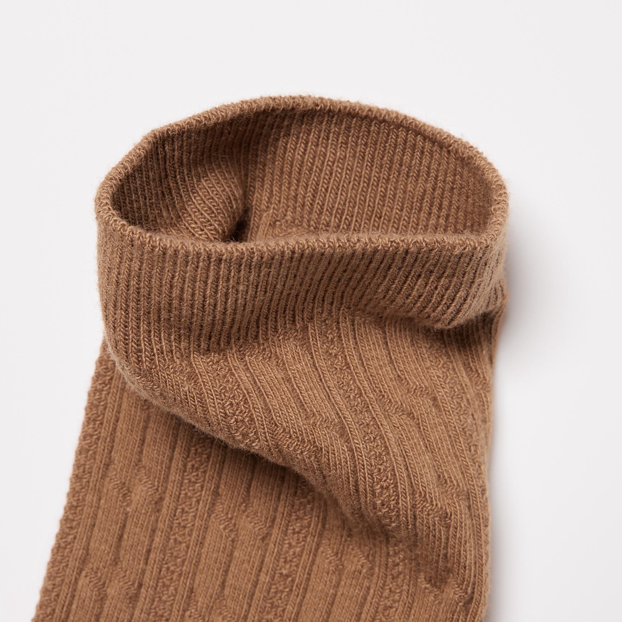 https://image.uniqlo.com/UQ/ST3/jp/imagesgoods/469810/feature/jpgoods_469810_feature1.jpg