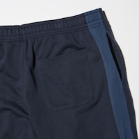 https://image.uniqlo.com/UQ/ST3/jp/imagesgoods/469933/feature/jpgoods_469933_feature4.jpg