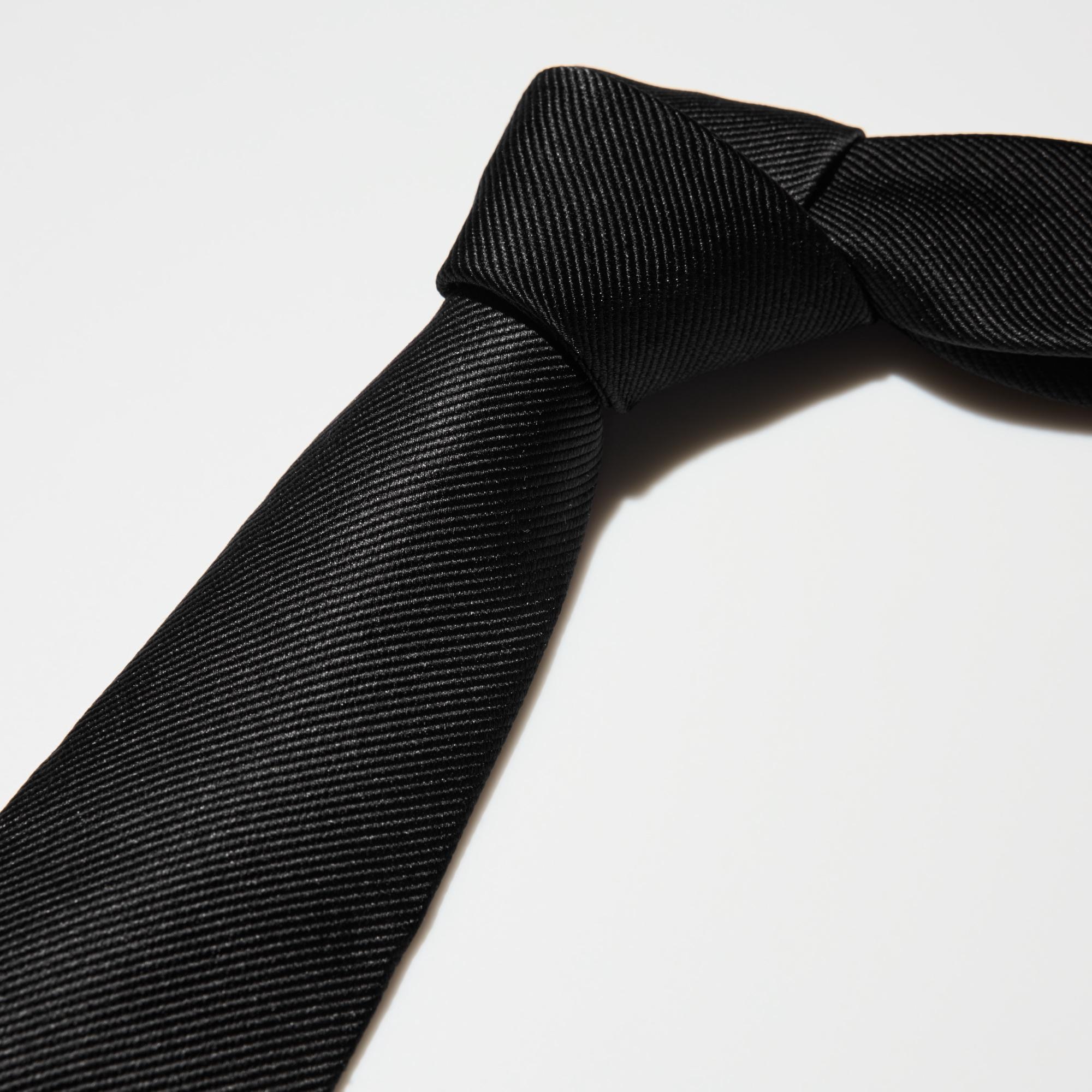 https://image.uniqlo.com/UQ/ST3/jp/imagesgoods/470108001/feature/jpgoods_470108001_feature1.jpg