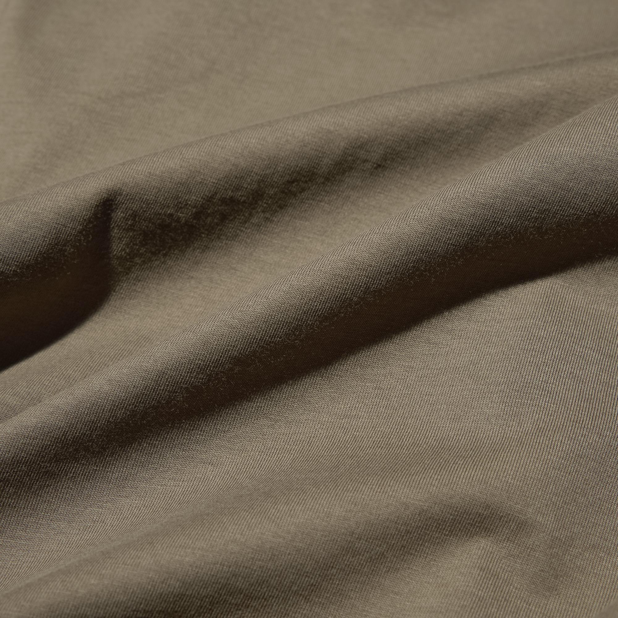 https://image.uniqlo.com/UQ/ST3/jp/imagesgoods/470122/feature/jpgoods_470122_feature2.jpg