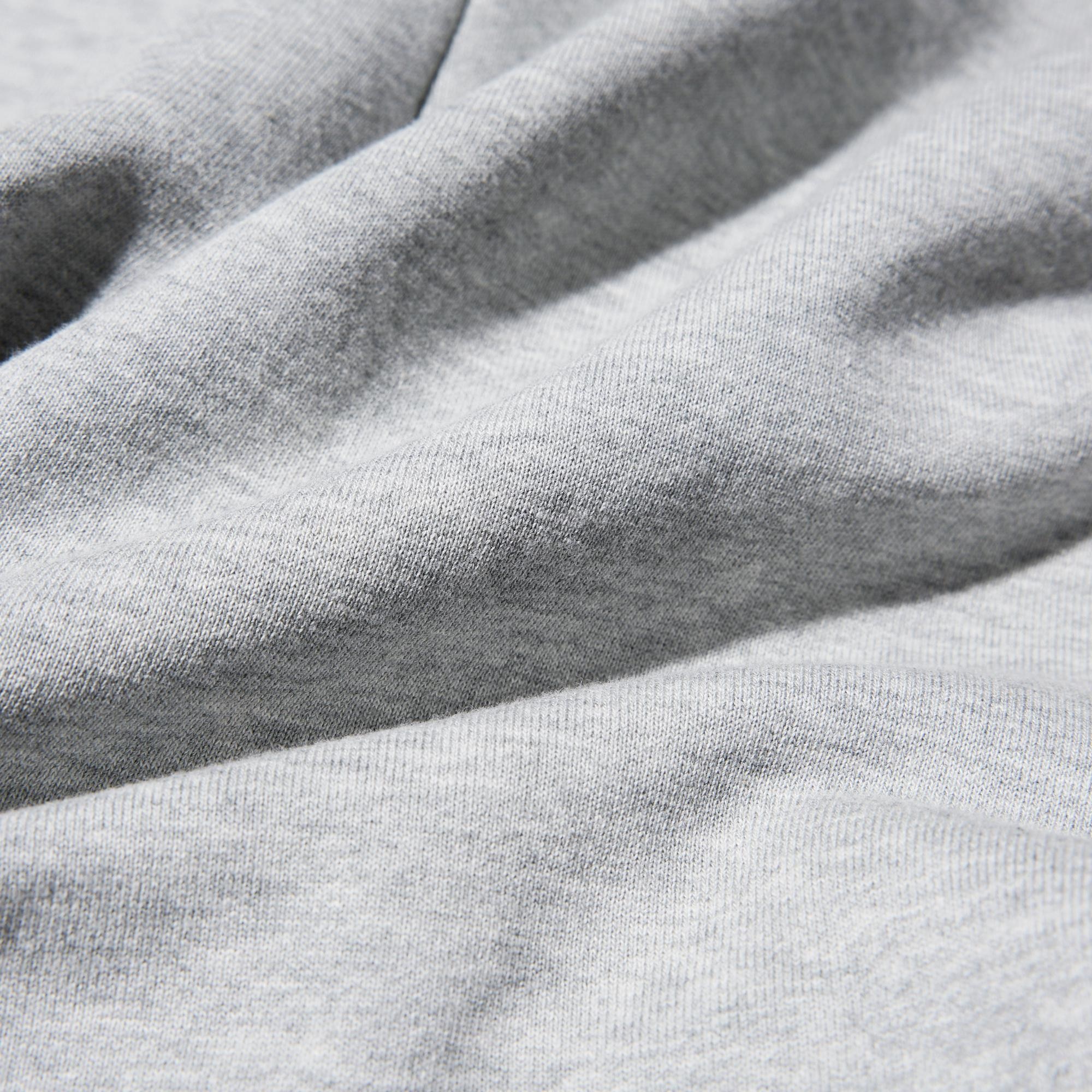 https://image.uniqlo.com/UQ/ST3/jp/imagesgoods/470134/feature/jpgoods_470134_feature1.jpg