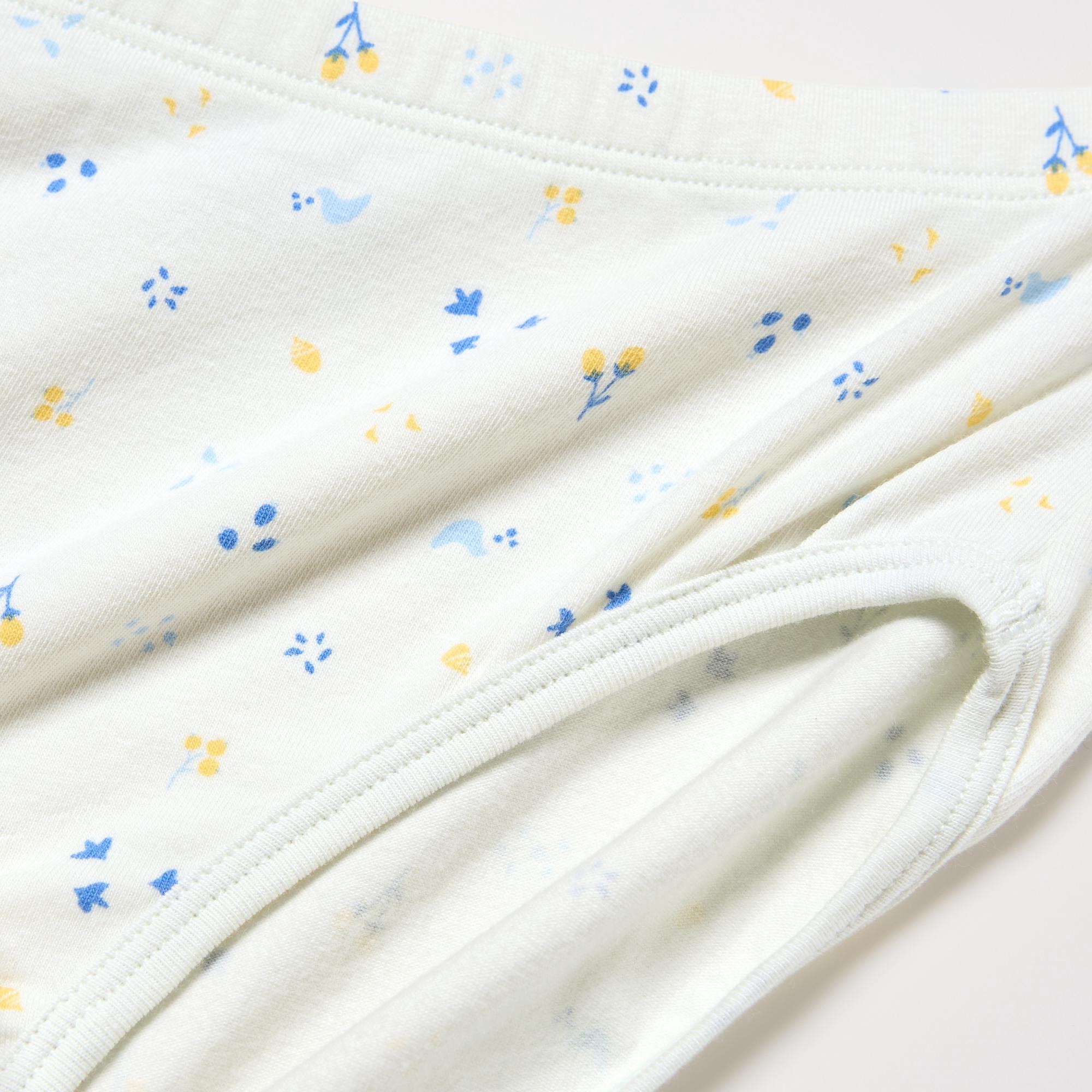https://image.uniqlo.com/UQ/ST3/jp/imagesgoods/470422/feature/jpgoods_470422_feature1.jpg