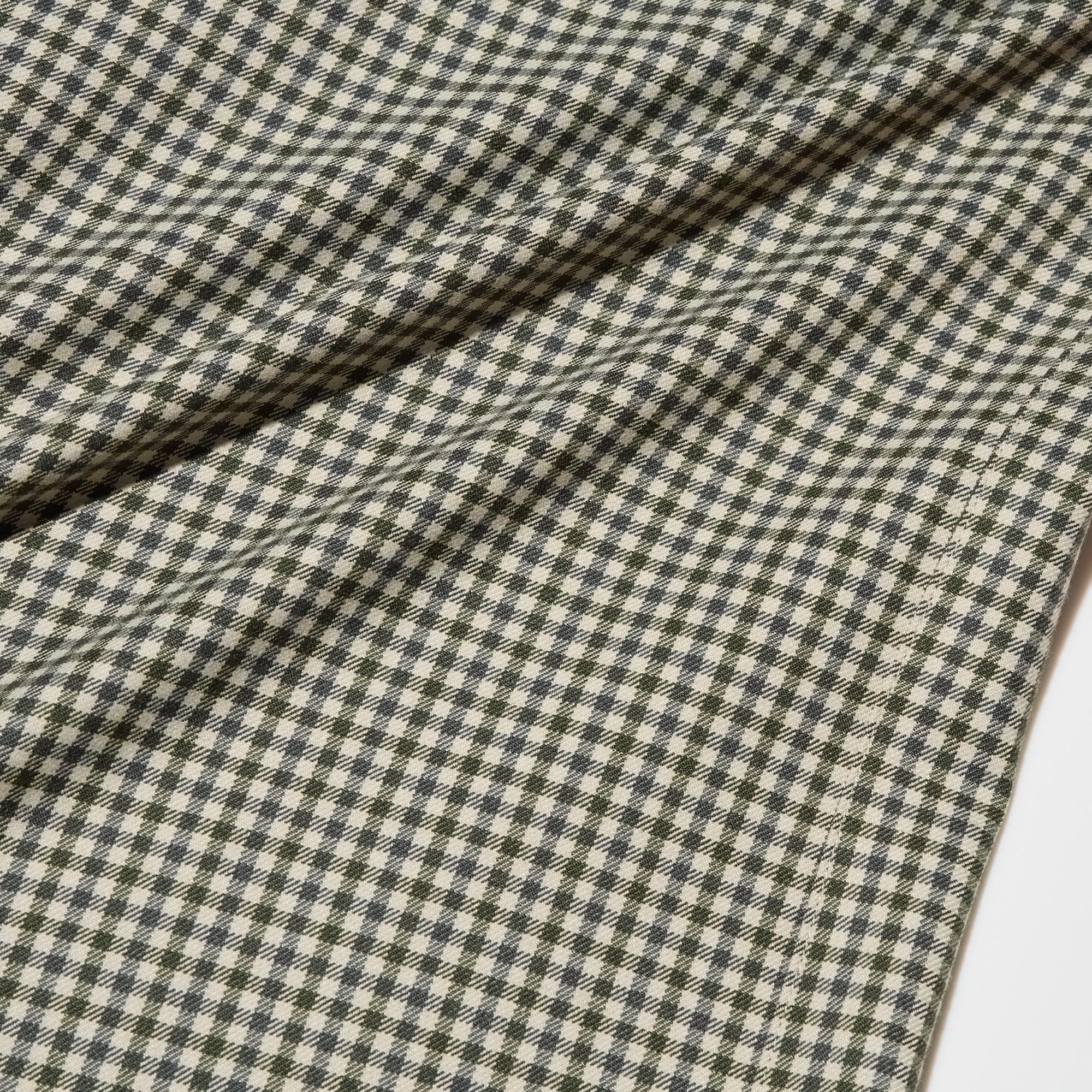 https://image.uniqlo.com/UQ/ST3/jp/imagesgoods/470923001/feature/jpgoods_470923001_feature3.jpg