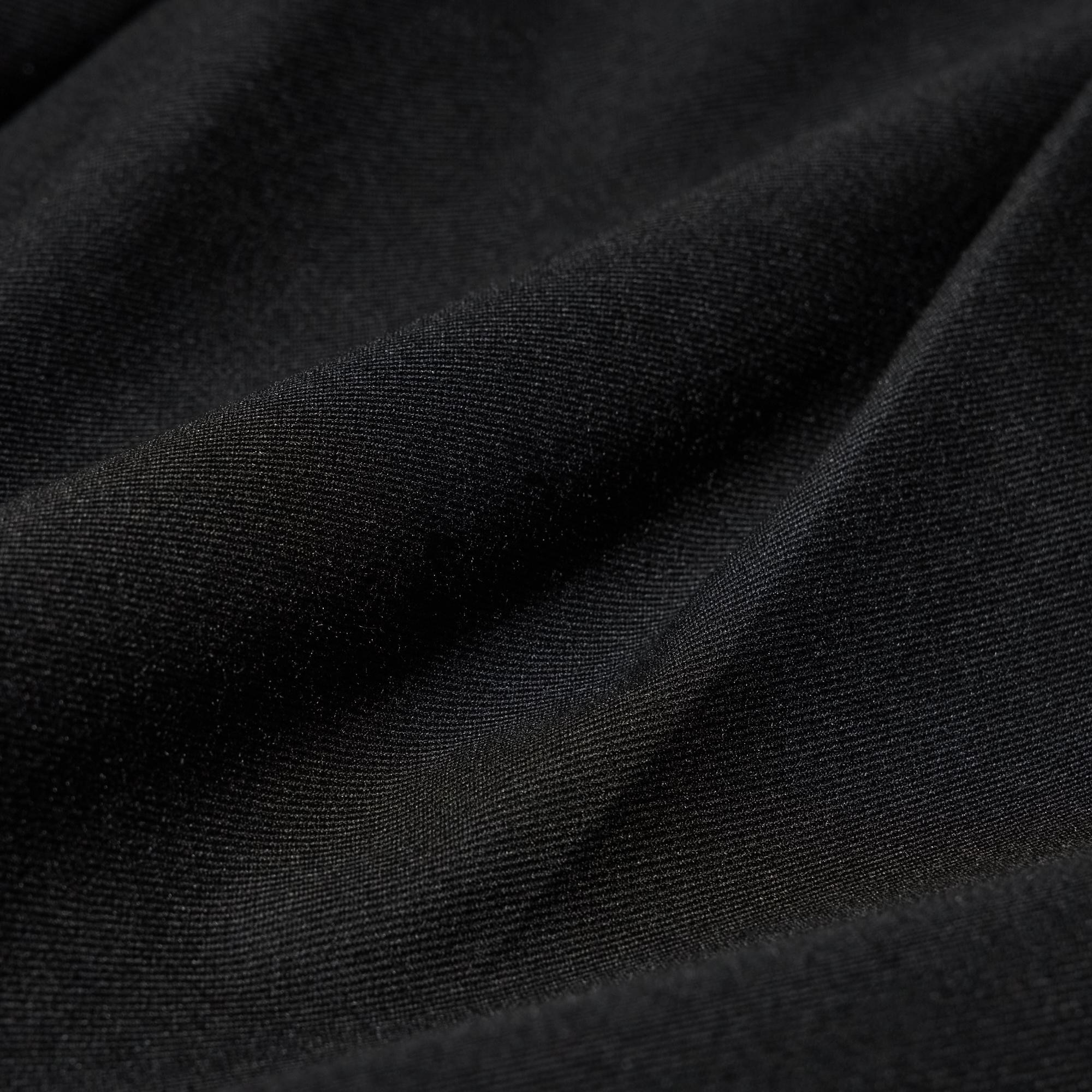 https://image.uniqlo.com/UQ/ST3/jp/imagesgoods/470925001/feature/jpgoods_470925001_feature3.jpg