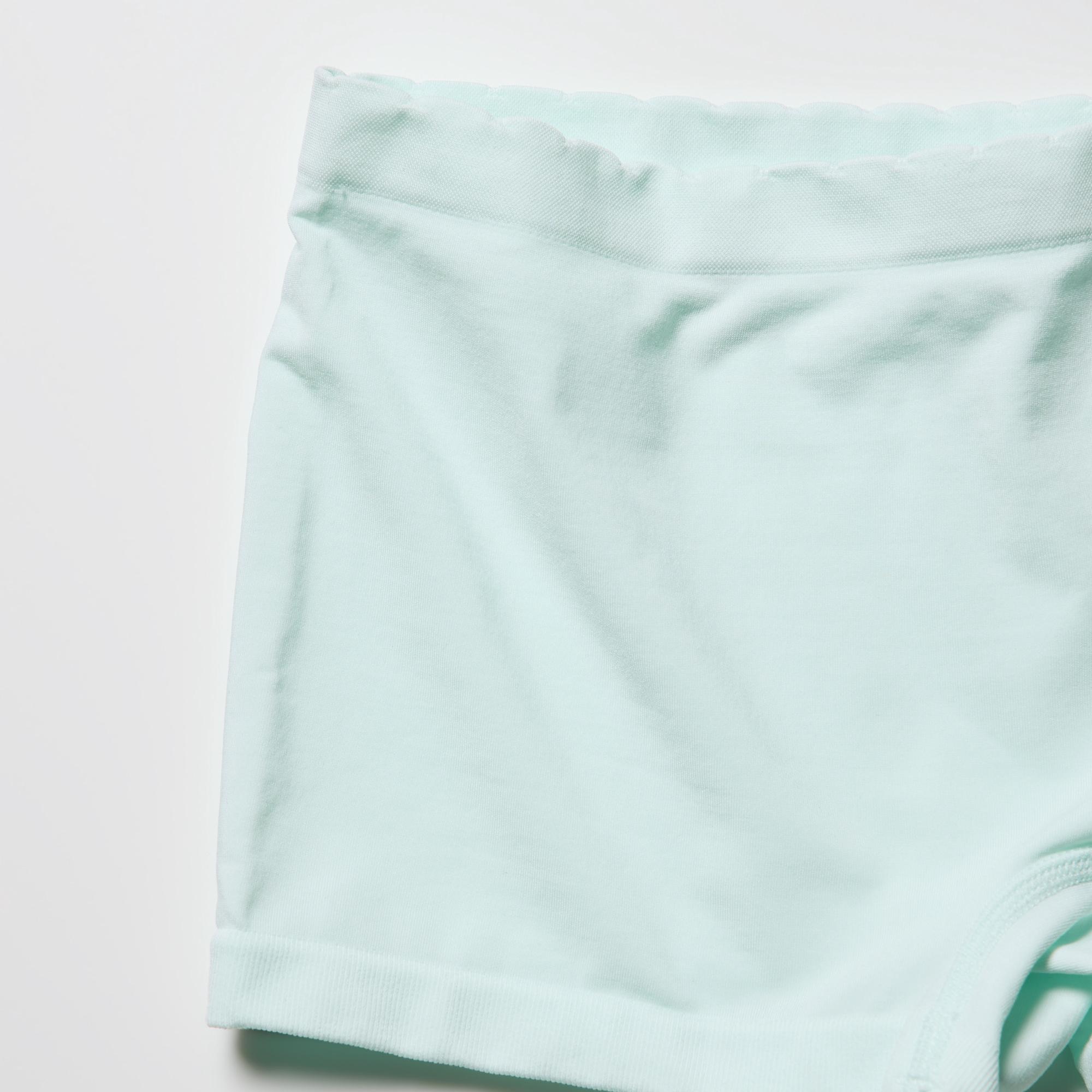 https://image.uniqlo.com/UQ/ST3/jp/imagesgoods/471365/feature/jpgoods_471365_feature10.jpg