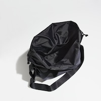 https://image.uniqlo.com/UQ/ST3/jp/imagesgoods/471772/feature/jpgoods_471772_feature1.jpg