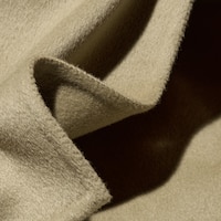 https://image.uniqlo.com/UQ/ST3/jp/imagesgoods/472006/feature/jpgoods_472006_feature1.jpg