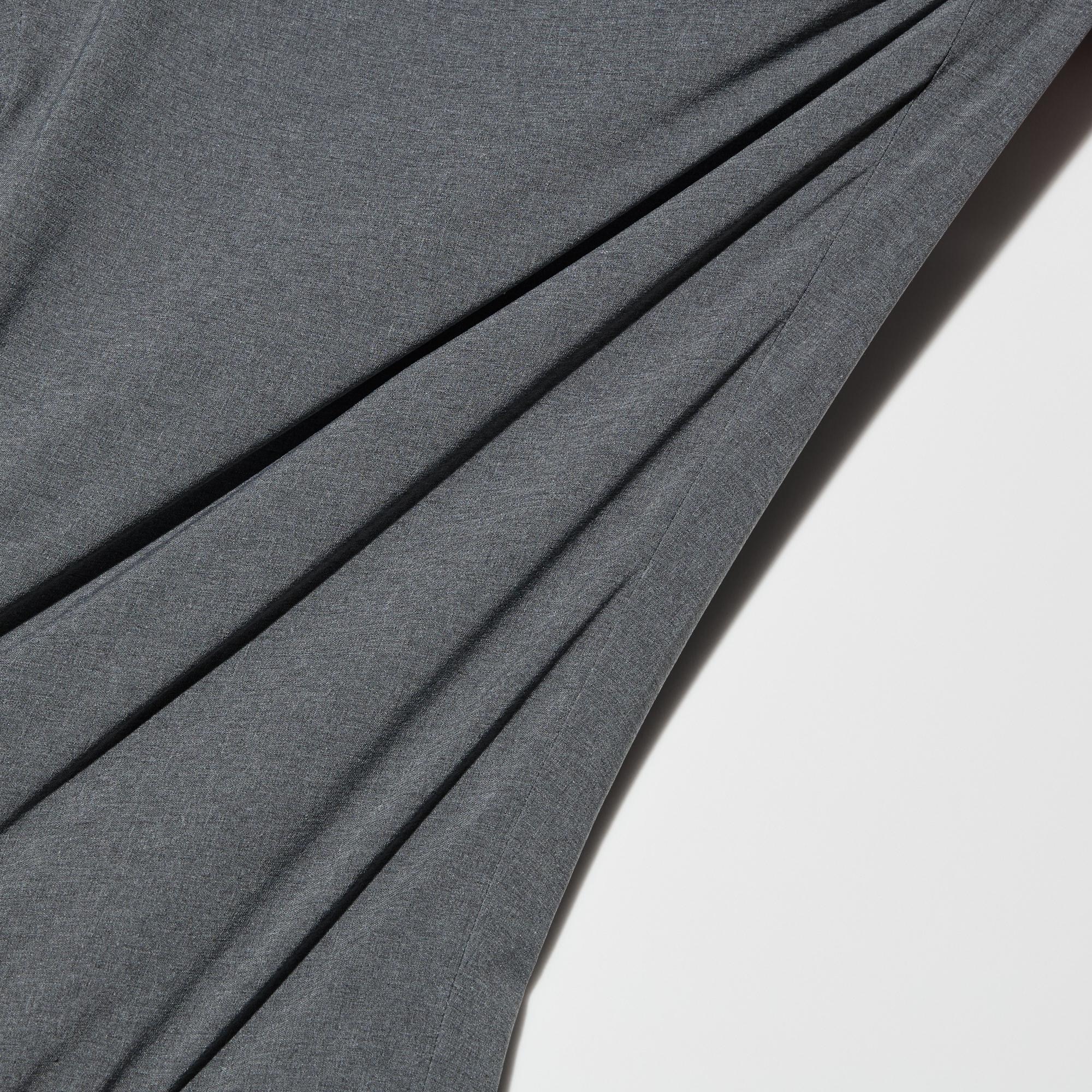 https://image.uniqlo.com/UQ/ST3/jp/imagesgoods/472529/feature/jpgoods_472529_feature1.jpg