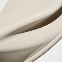 https://image.uniqlo.com/UQ/ST3/jp/imagesgoods/472859/feature/jpgoods_472859_feature1.jpg