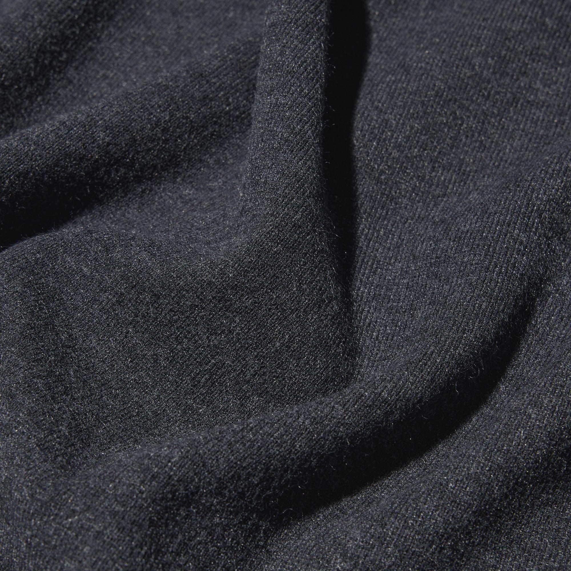 https://image.uniqlo.com/UQ/ST3/jp/imagesgoods/472998/feature/jpgoods_472998_feature3.jpg