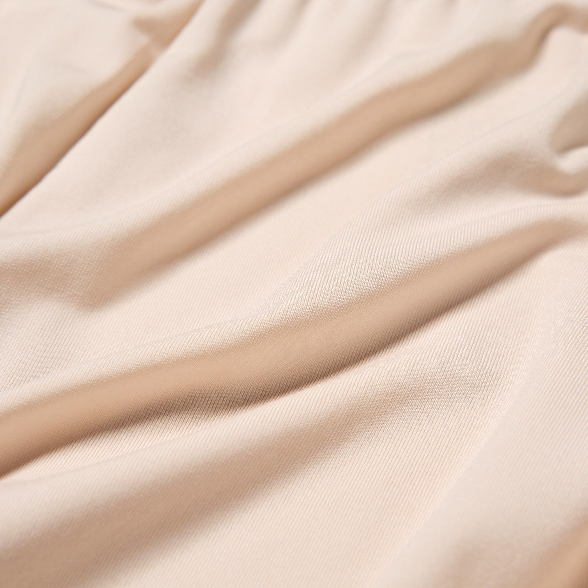 https://image.uniqlo.com/UQ/ST3/jp/imagesgoods/474012/feature/jpgoods_474012_feature1.jpg
