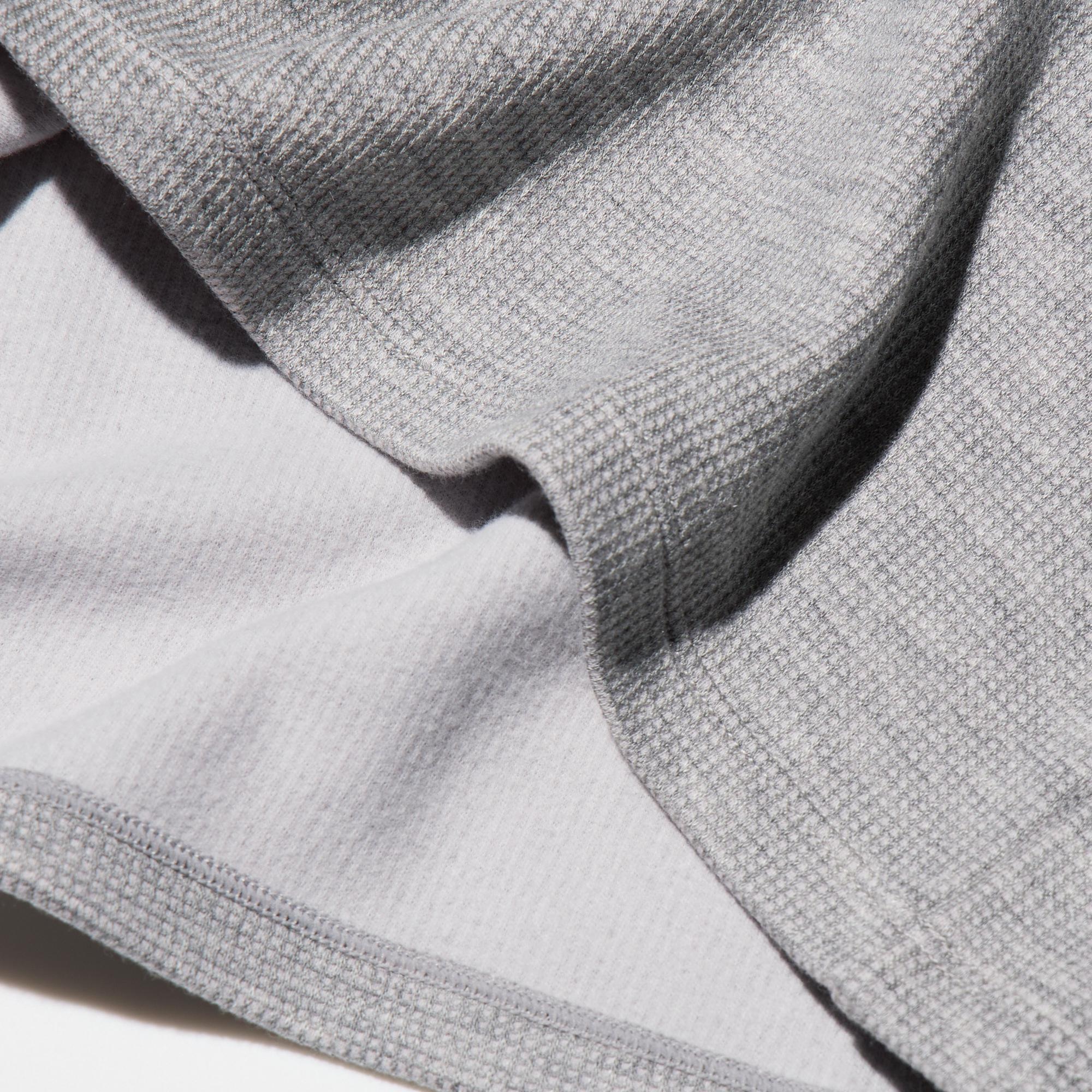 https://image.uniqlo.com/UQ/ST3/jp/imagesgoods/474136/feature/jpgoods_474136_feature3.jpg