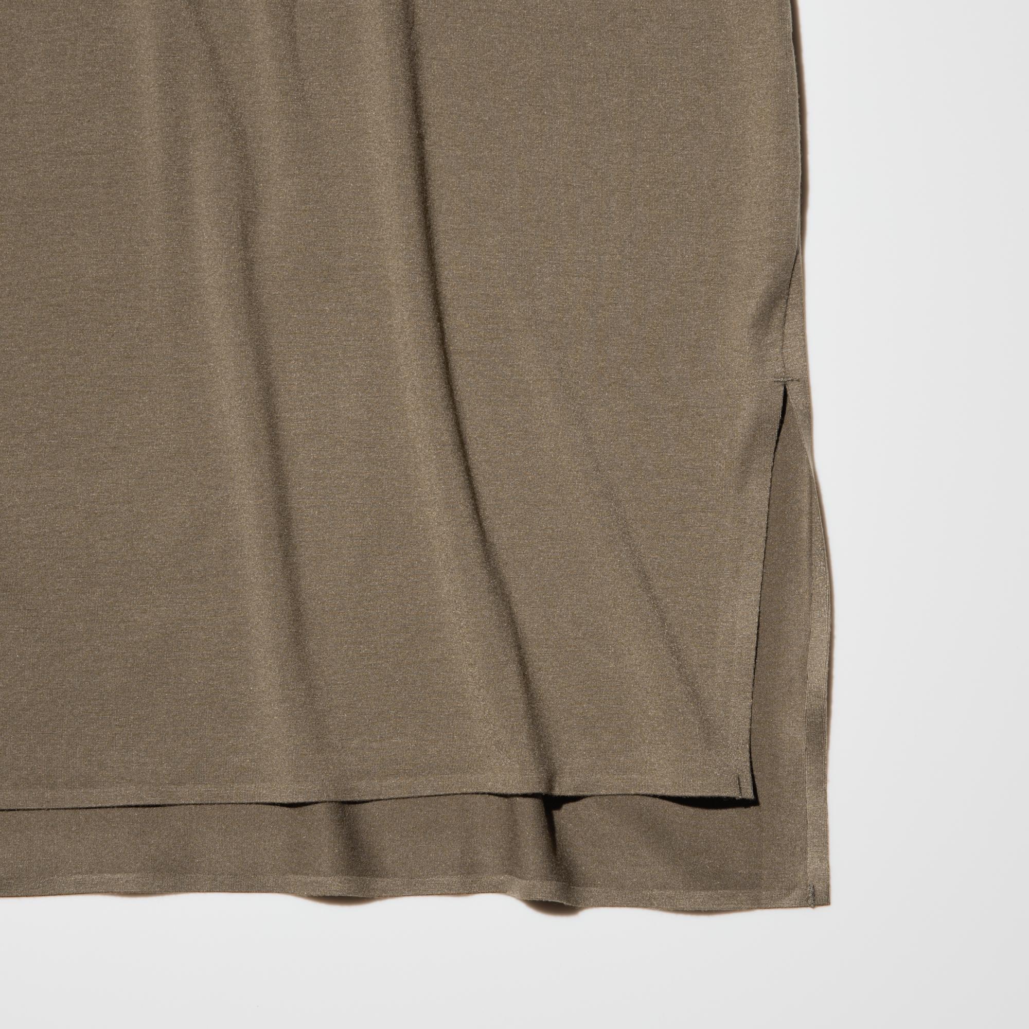 https://image.uniqlo.com/UQ/ST3/jp/imagesgoods/474415/feature/jpgoods_474415_feature2.jpg