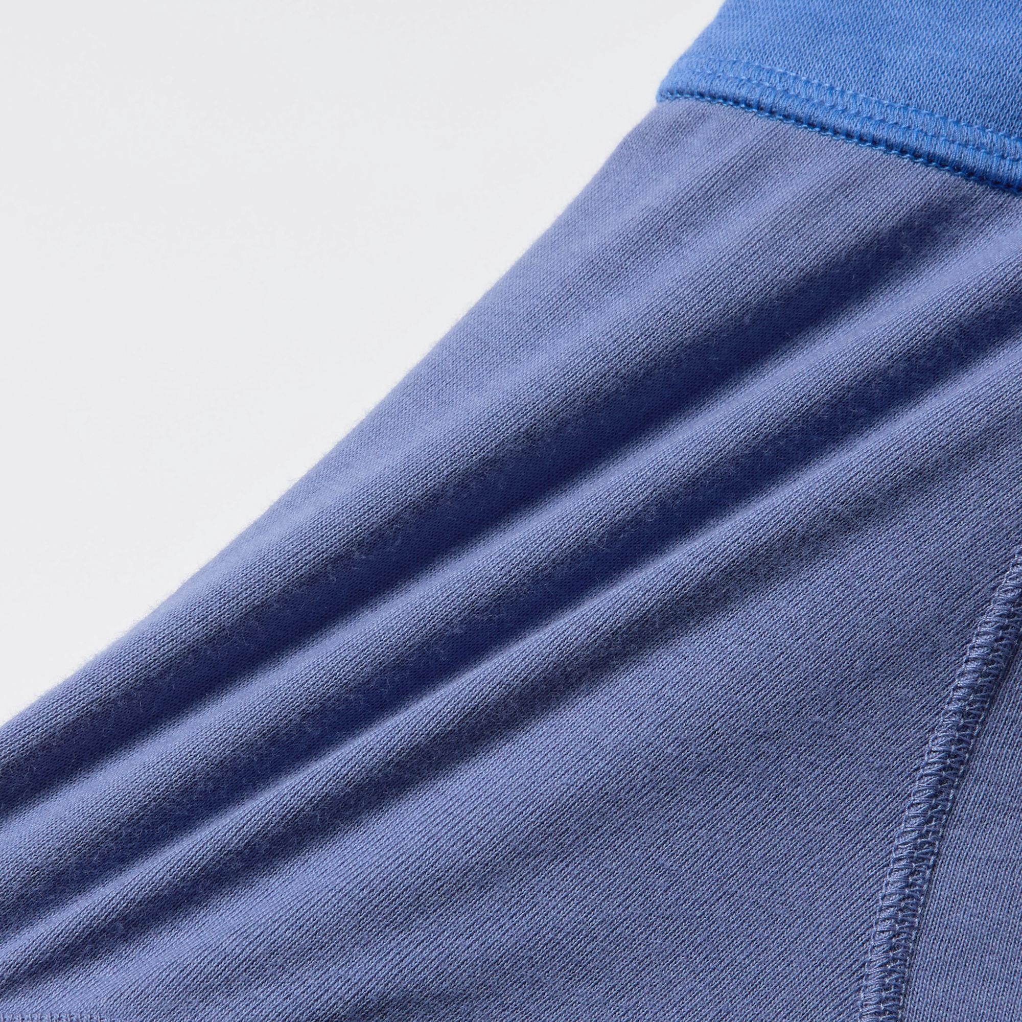 https://image.uniqlo.com/UQ/ST3/jp/imagesgoods/474849/feature/jpgoods_474849_feature1.jpg