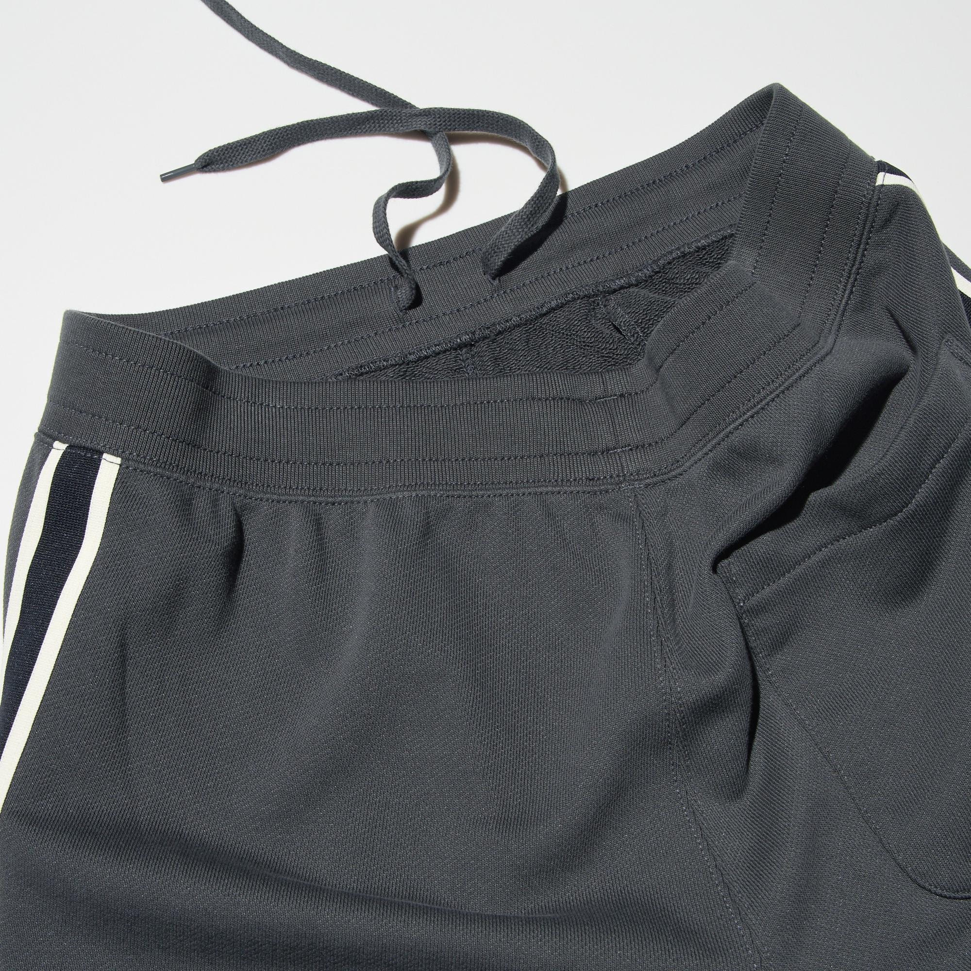 https://image.uniqlo.com/UQ/ST3/jp/imagesgoods/474991/feature/jpgoods_474991_feature3.jpg