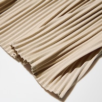 https://image.uniqlo.com/UQ/ST3/jp/imagesgoods/476078/feature/jpgoods_476078_feature1.jpg