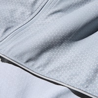 https://image.uniqlo.com/UQ/ST3/jp/imagesgoods/476146/feature/jpgoods_476146_feature1.jpg