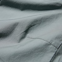 https://image.uniqlo.com/UQ/ST3/jp/imagesgoods/476193/feature/jpgoods_476193_feature1.jpg