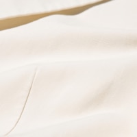 https://image.uniqlo.com/UQ/ST3/jp/imagesgoods/476253/feature/jpgoods_476253_feature1.jpg