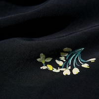 https://image.uniqlo.com/UQ/ST3/jp/imagesgoods/476751/feature/jpgoods_476751_feature2.jpg