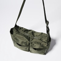 https://image.uniqlo.com/UQ/ST3/jp/imagesgoods/476764/feature/jpgoods_476764_feature1.jpg