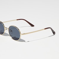 https://image.uniqlo.com/UQ/ST3/jp/imagesgoods/477068/feature/jpgoods_477068_feature3.jpg