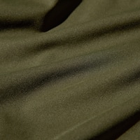 https://image.uniqlo.com/UQ/ST3/jp/imagesgoods/477301/feature/jpgoods_477301_feature1.jpg