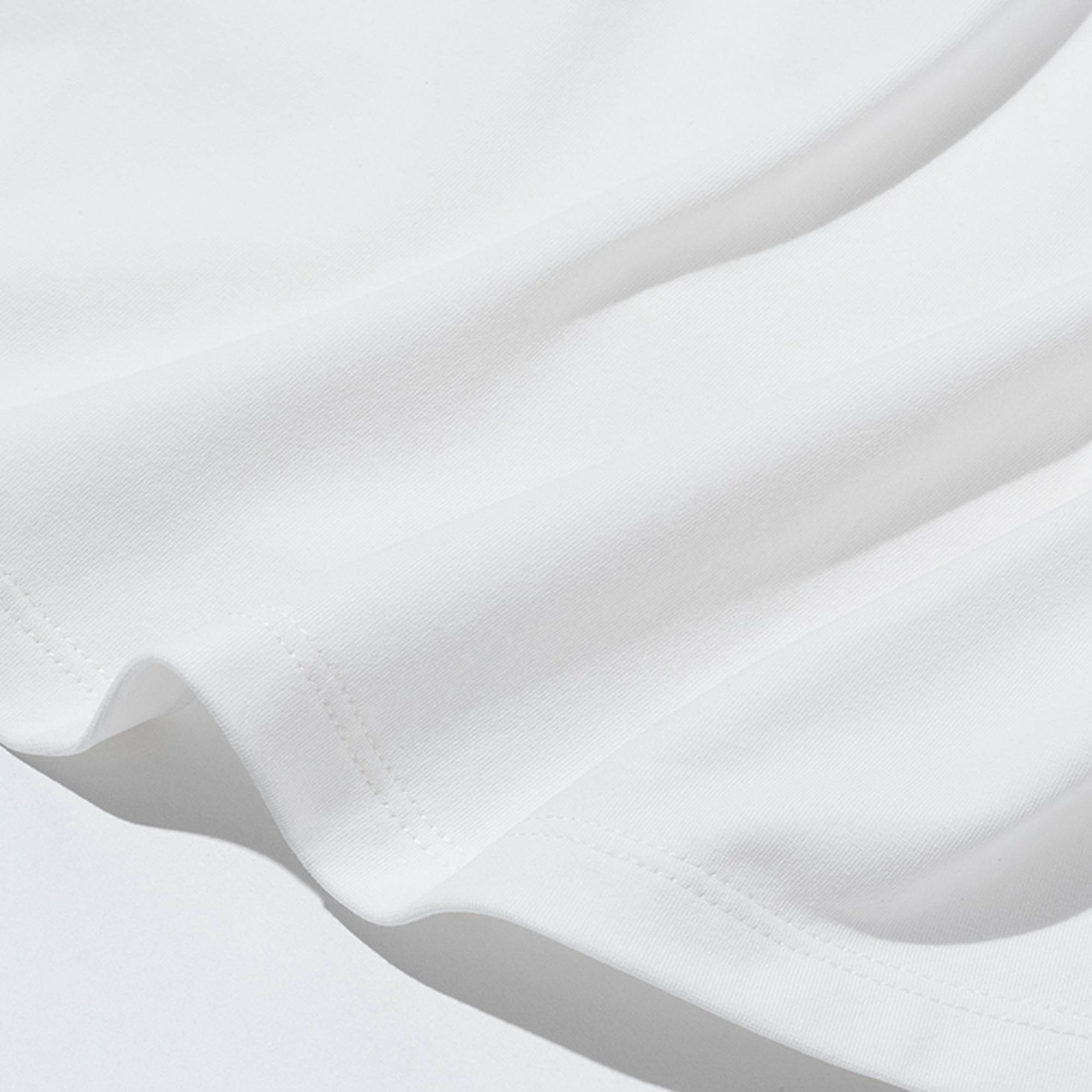https://image.uniqlo.com/UQ/ST3/jp/imagesgoods/479089/feature/jpgoods_479089_feature4.jpg