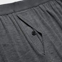 https://image.uniqlo.com/UQ/ST3/jp/imagesgoods/479139/feature/jpgoods_479139_feature3.jpg
