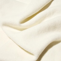 https://image.uniqlo.com/UQ/ST3/jp/imagesgoods/479235/feature/jpgoods_479235_feature1.jpg