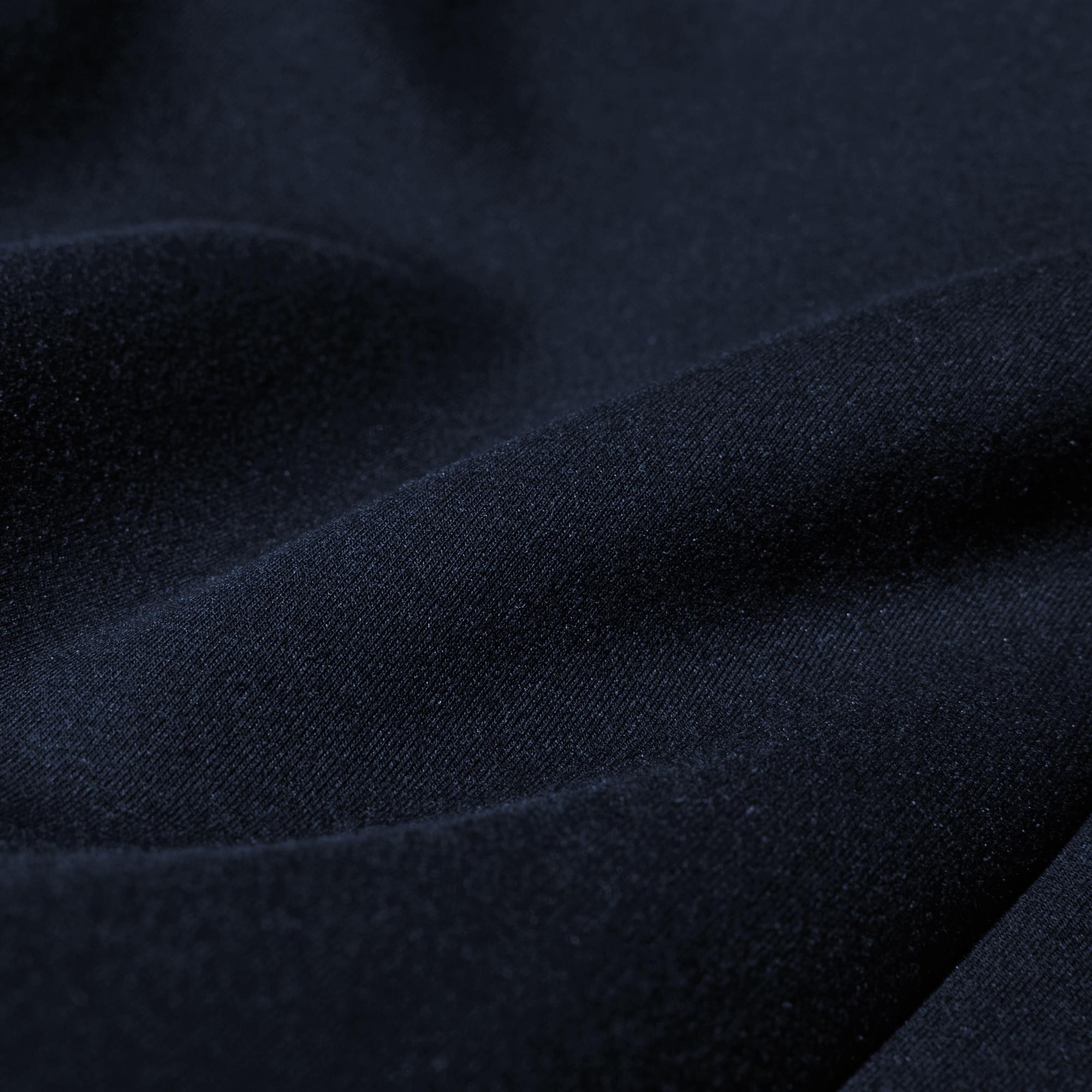 https://image.uniqlo.com/UQ/ST3/jp/imagesgoods/479619/feature/jpgoods_479619_feature1.jpg
