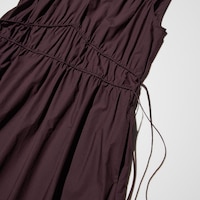 https://image.uniqlo.com/UQ/ST3/jp/imagesgoods/479866/feature/jpgoods_479866_feature1.jpg
