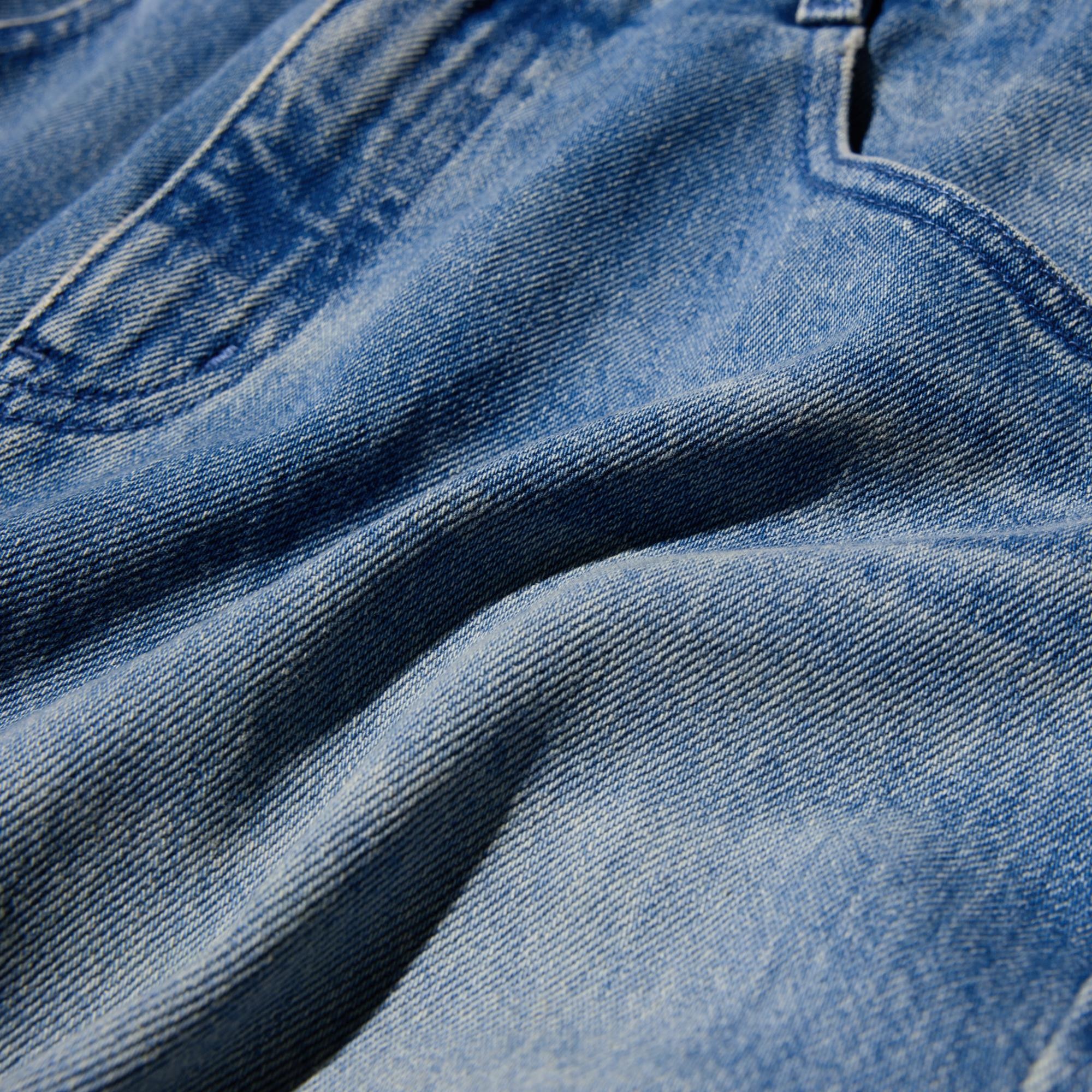 https://image.uniqlo.com/UQ/ST3/jp/imagesgoods/480378/feature/jpgoods_480378_feature1.jpg