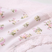 https://image.uniqlo.com/UQ/ST3/jp/imagesgoods/480895/feature/jpgoods_480895_feature1.jpg
