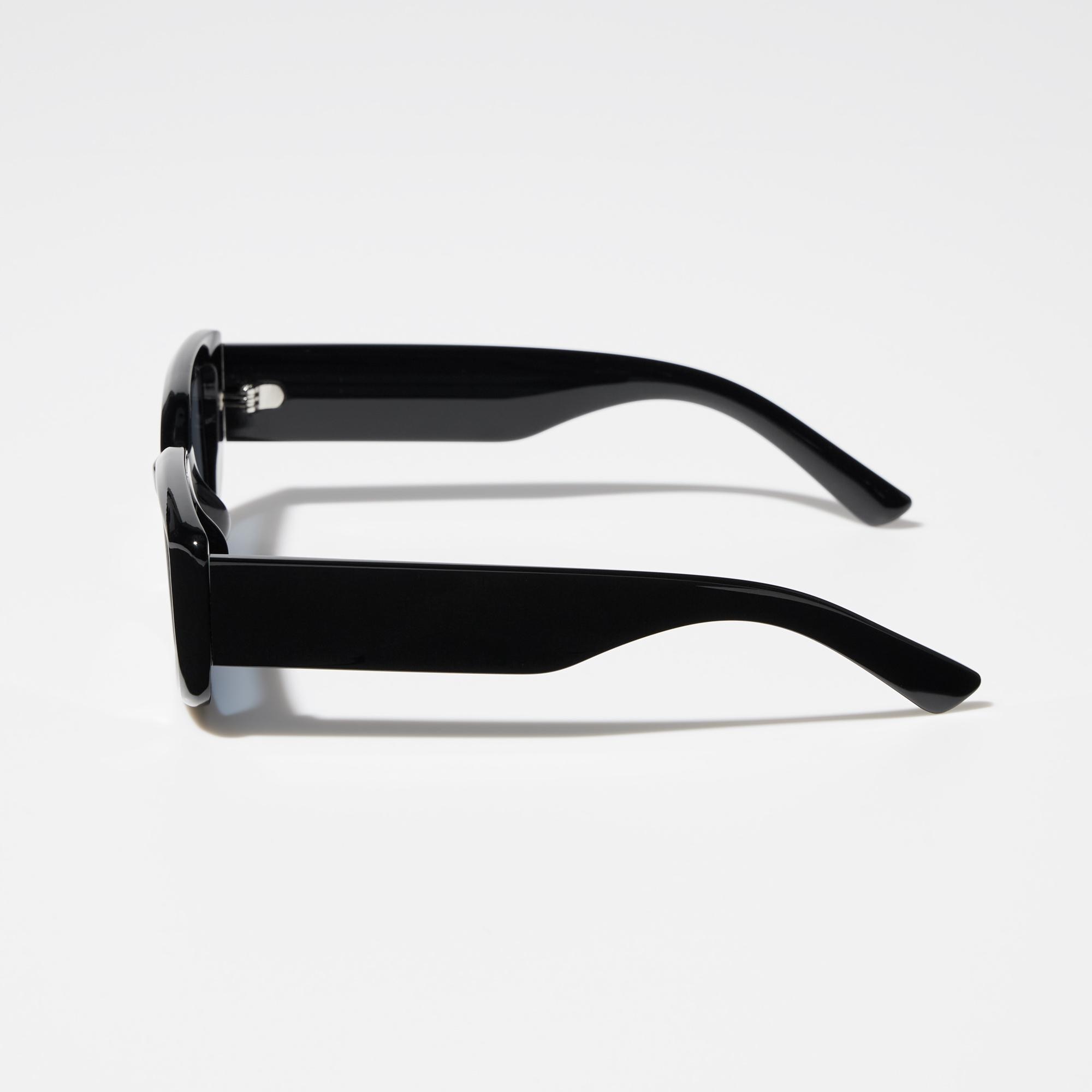 https://image.uniqlo.com/UQ/ST3/jp/imagesgoods/481216/feature/jpgoods_481216_feature3.jpg