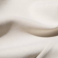 https://image.uniqlo.com/UQ/ST3/jp/imagesgoods/481247/feature/jpgoods_481247_feature1.jpg