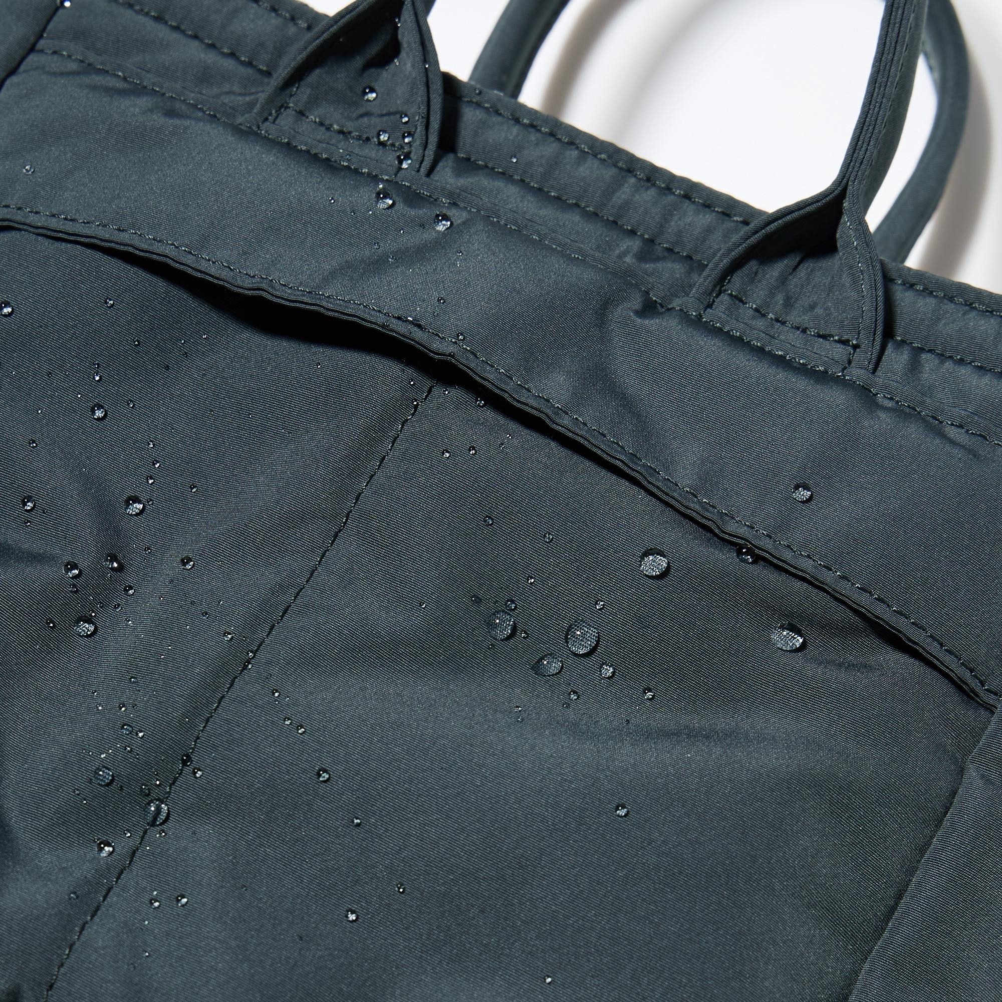 https://image.uniqlo.com/UQ/ST3/jp/imagesgoods/481364/feature/jpgoods_481364_feature3.jpg