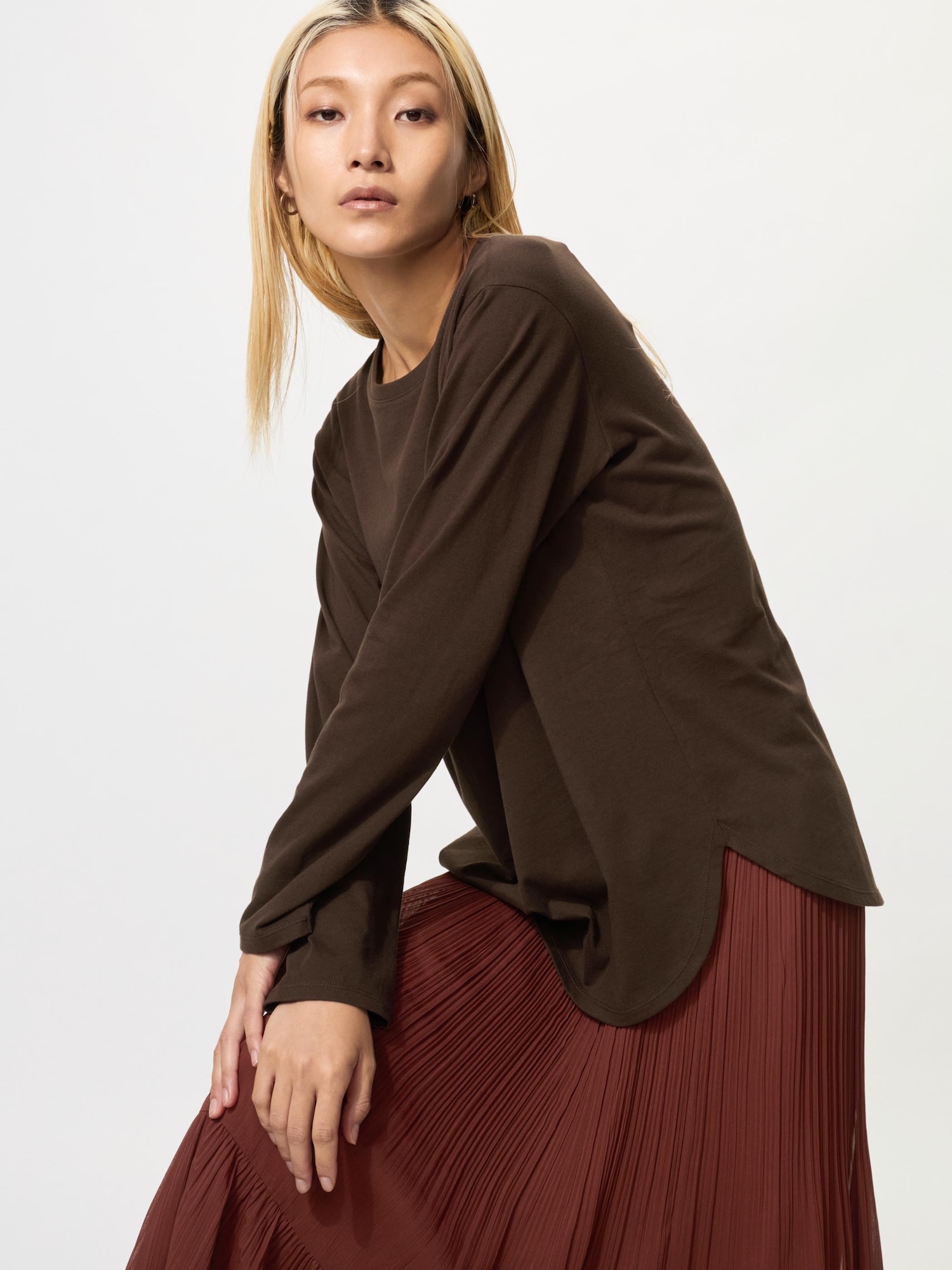 UNIQLO UT 長袖ロンTシャツ カットソー 10枚まとめ売りシンプル M UNIQLO - UNIQLO U クルーネックTシャツ 長袖の通販 by ちなちぽ