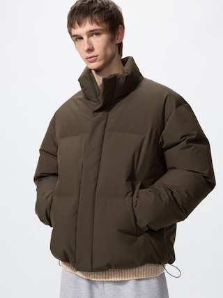 シームレスダウンジャケット