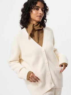 リラックス Vネックカーディガン