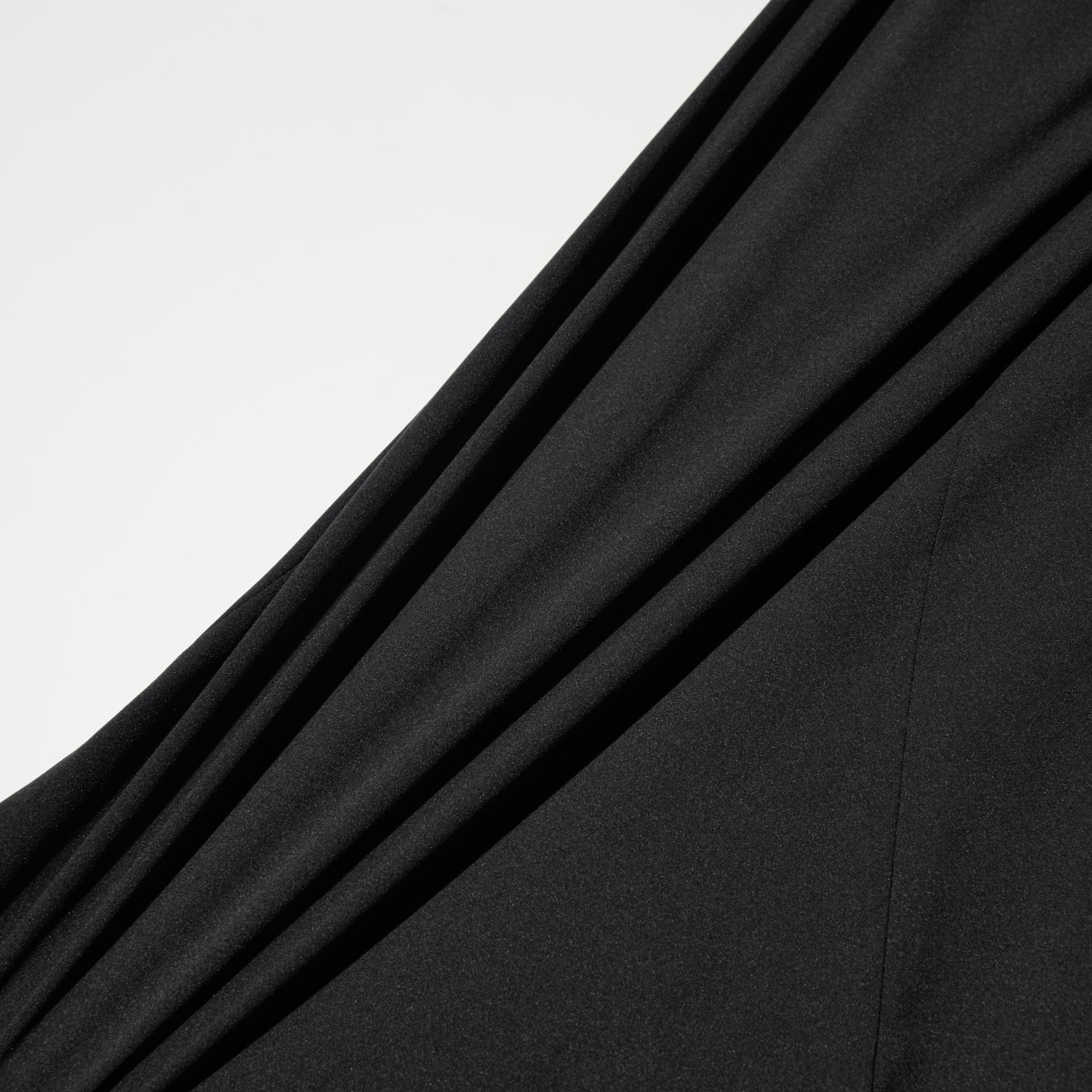 https://image.uniqlo.com/UQ/ST3/jp/imagesgoods/483752/feature/jpgoods_483752_feature1.jpg