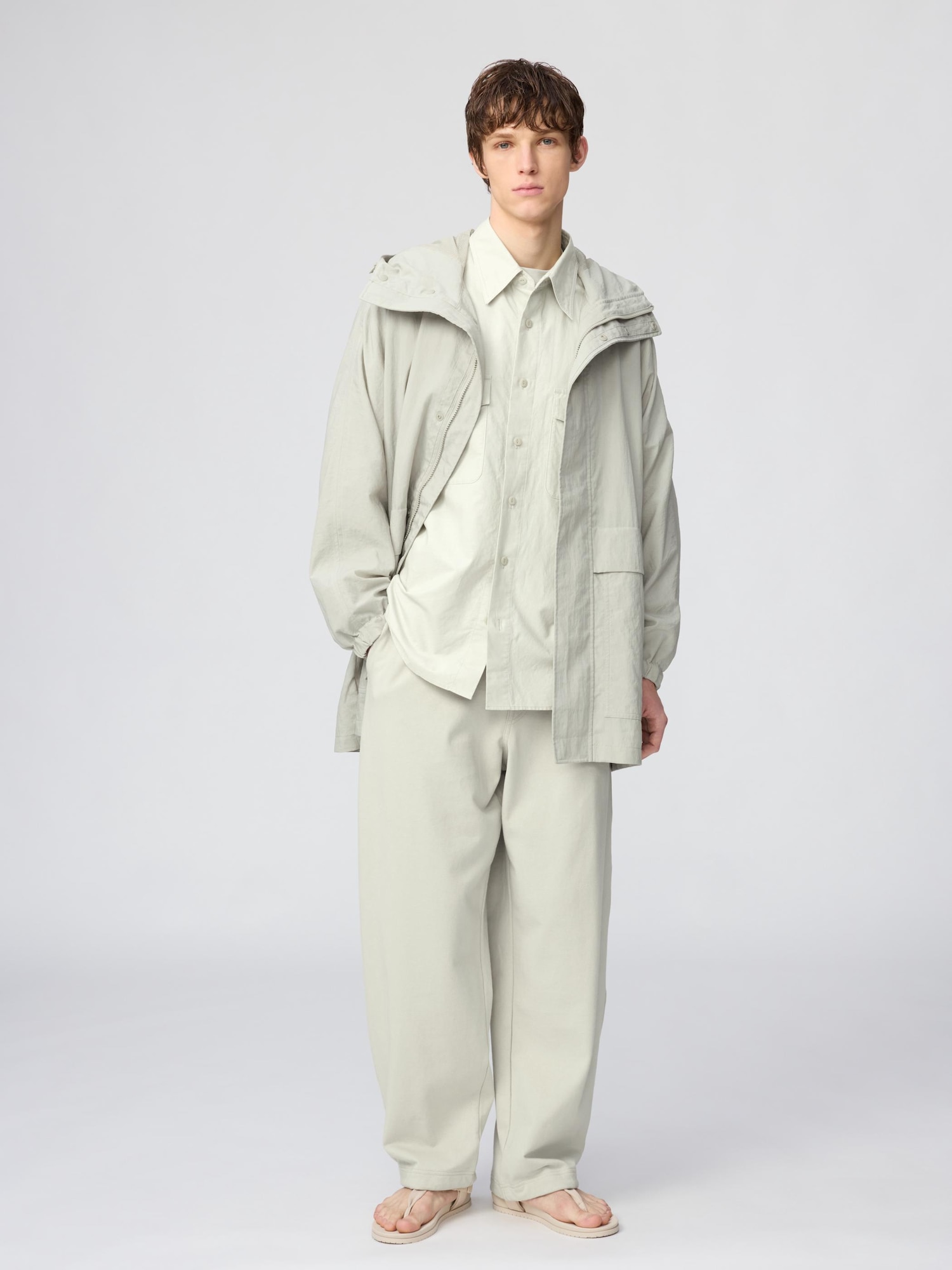 【新品未使用】ユニクロ　UNIQLO U ユーティリティパーカ　ベージュ ユニクロ公式 | ユーティリティパーカ(メンズ)