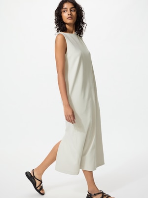 クレープジャージーワンピースノースリーブ