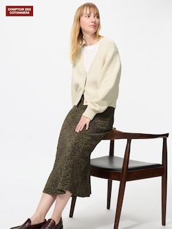 レーヨンプリントロングスカート